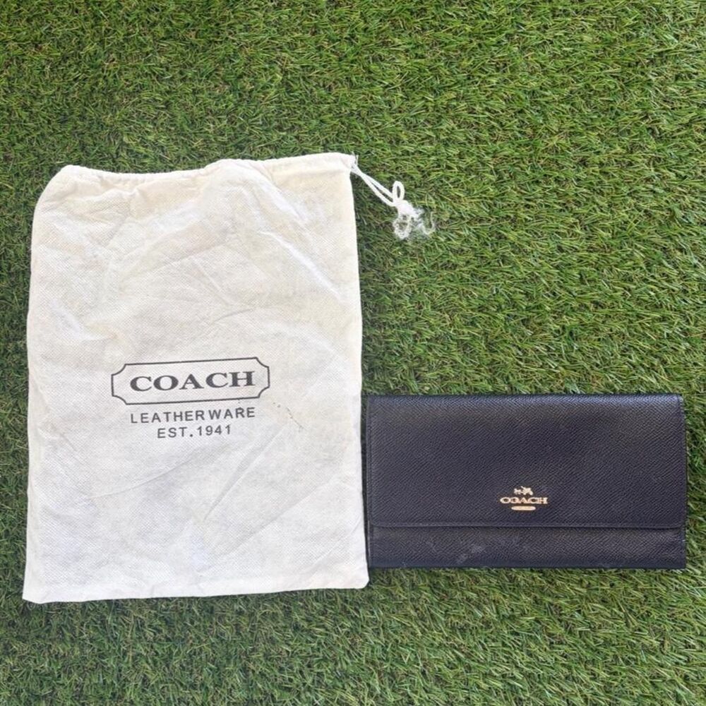 Coach Women's Black Wallet-purses